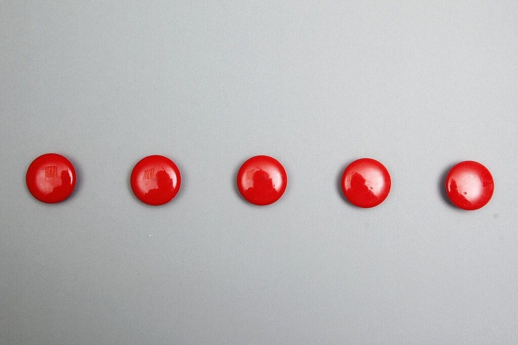 SET VAN 5 GLASBORDMAGNETEN