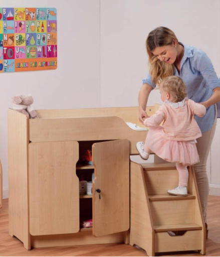 [STEPBABY] LUIERTAFEL MET TRAP STEPBABY